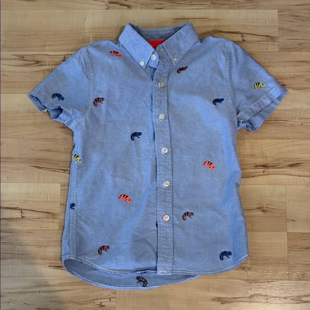 Boden Blue Short-Sleeve Button-Down Shirt with Colorful Shrimp Embroidery